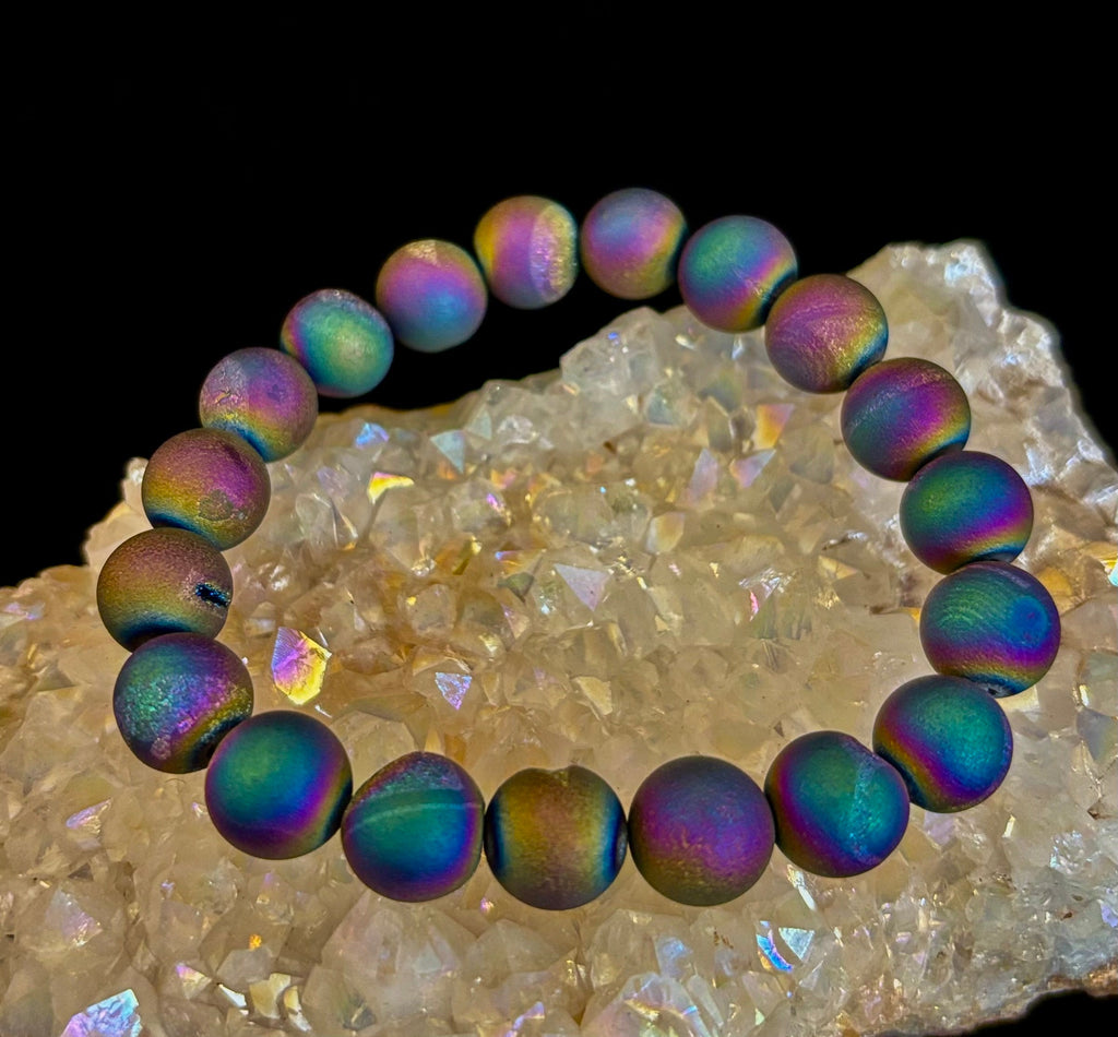 Peacock Rainbow Druzy Agate Bracelet – Titanium Coated 10mm Beads | Stretch Fit | Iridescent Statement Jewelry